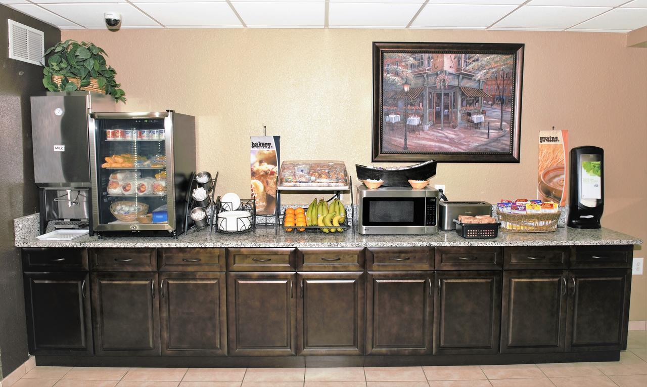 Microtel Inn & Suites By Wyndham Jacksonville Airport Dış mekan fotoğraf